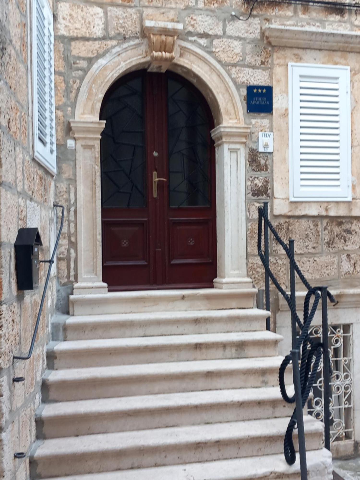 Hotel Studio Apartman Tedy Korčula Zewnętrze zdjęcie